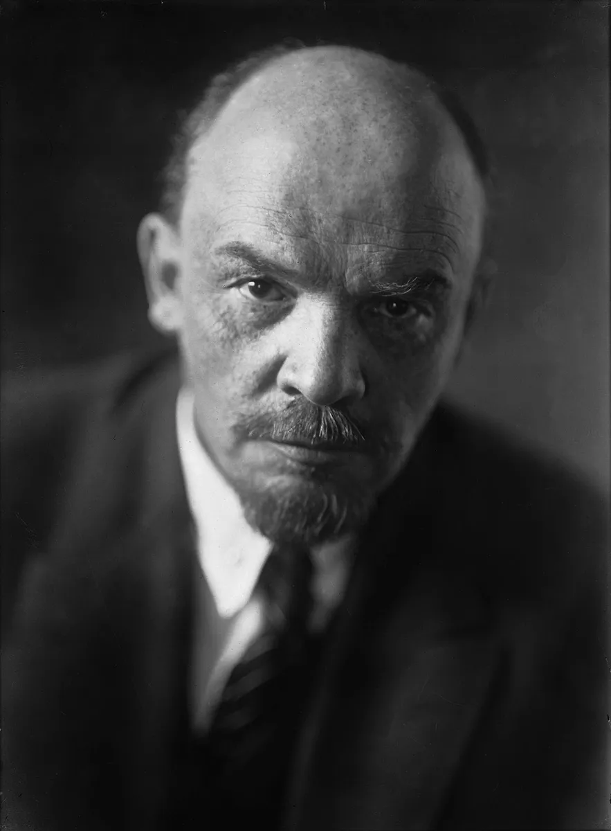Wladimir Iljitsch Lenin (Aufnahme aus dem Juli 1920)