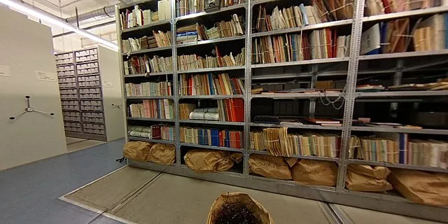 Ein Magazinsaal des Stasi-Unterlagen-Archivs in der ehemaligen Zentrale des Ministeriums für Staatssicherheit in Berlin-Lichtenberg