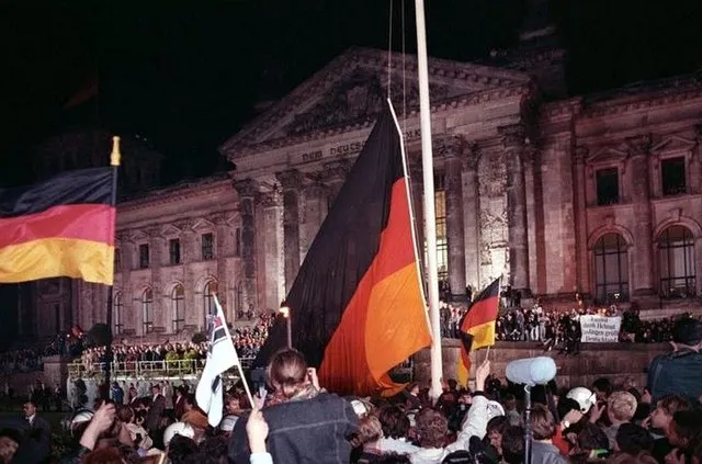 Hauptfeierlichkeiten vor dem Reichstagsgebäude