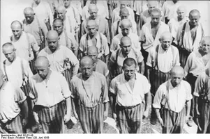 Häftlinge im KZ Dachau, 1938